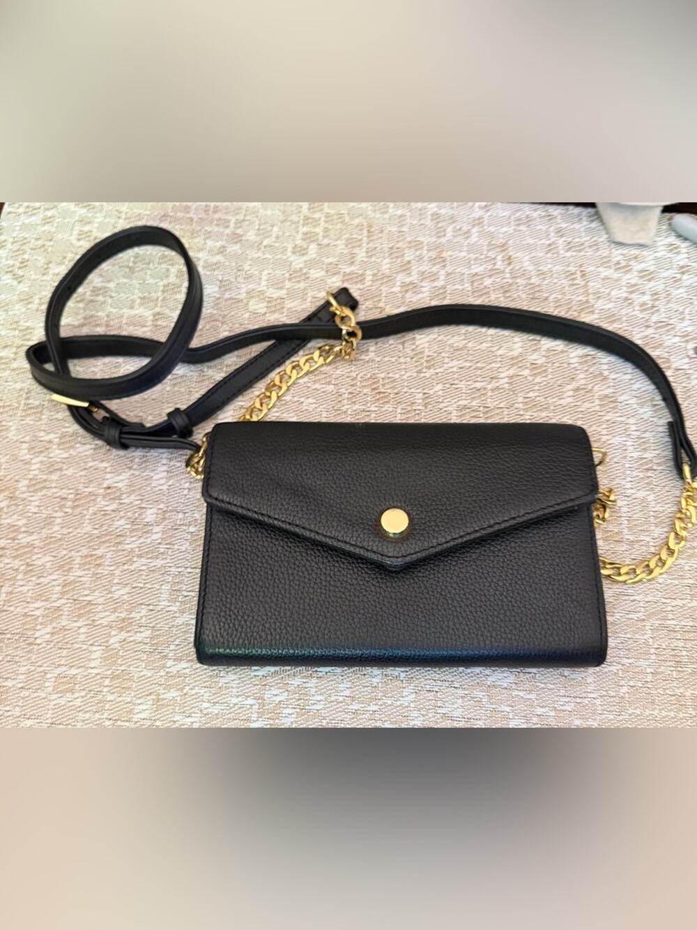 Stella & Dot leather wallet on a chain crossbody purse 7"